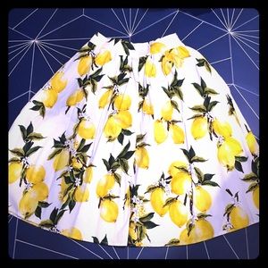 Lemon full knee length skirt M